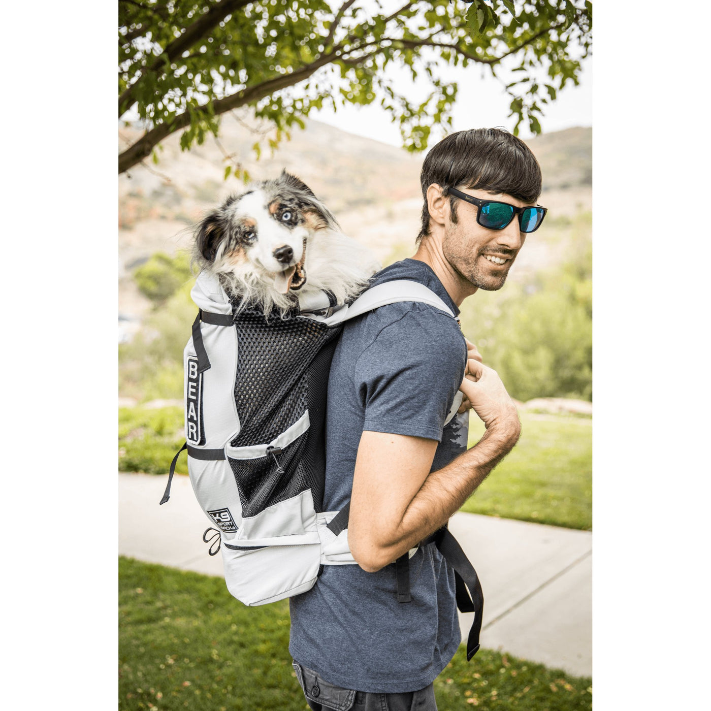 https://travfurler.com/cdn/shop/products/k9-sport-sack-knavigate-new-2021-model-dog-backpack-k9-sport-sack-181091_1400x.jpg?v=1636562401